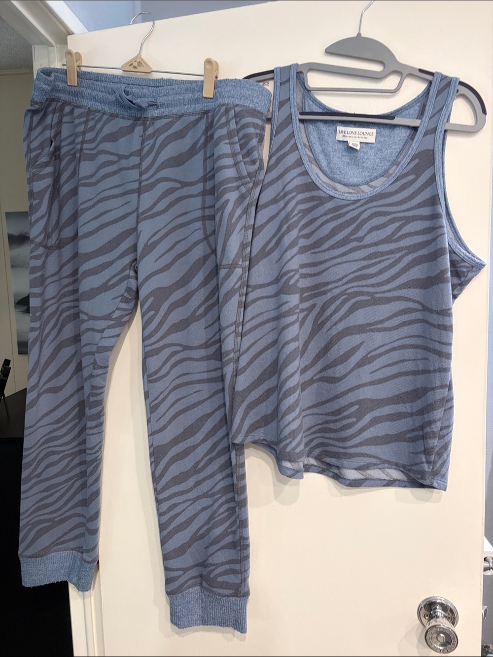 Women's Blue Zebra-Print Pajama Set - Tank & Joggers xxl